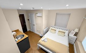 30A Class Studios Near Arsenal And Central London